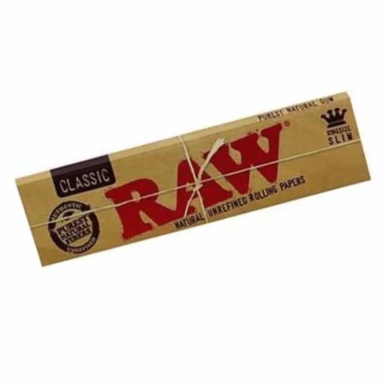 RAW Classic King Size Slim : papier à rouler king size slim iconique, non raffiné et respectueux de l'environnement de RAW pour une expérience tabagique classique.